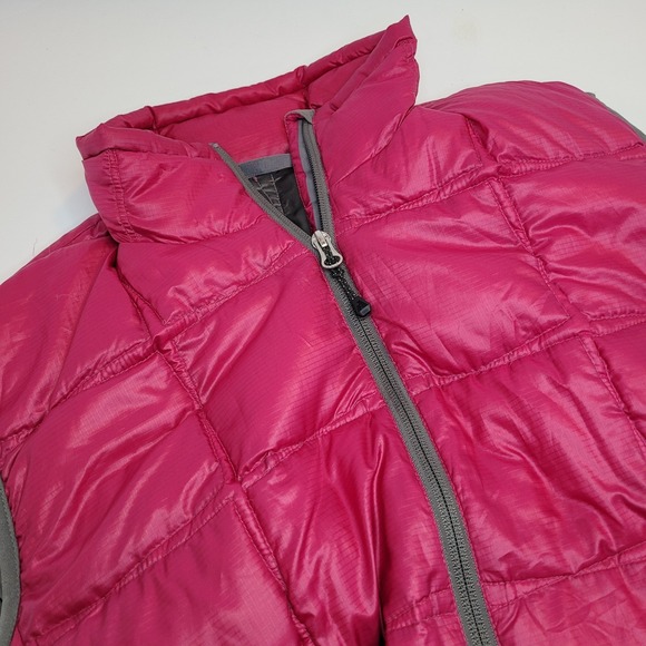 Eddie Bauer First Ascent Goose Down Puffer Vest  Whittaker Maroon Womens L‎ - Picture 1 of 7